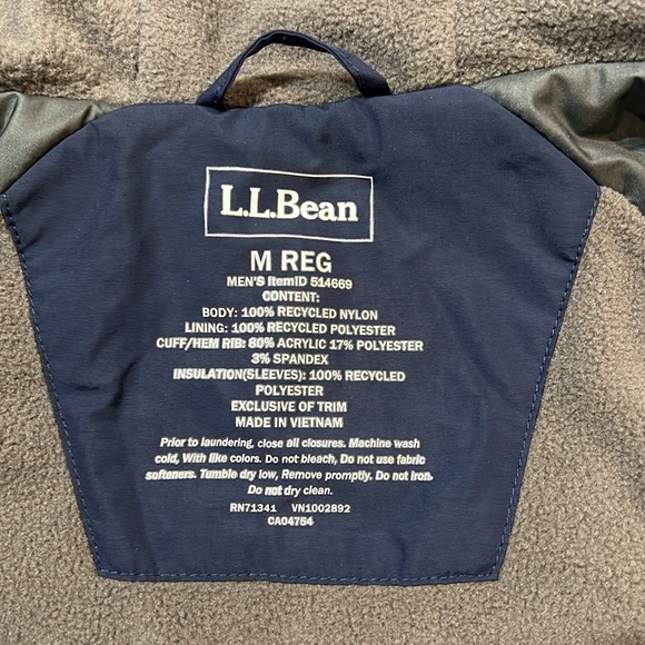 NWOT L.L.Bean Insulated 3-Season Bomber Hooded Jacket - Picture 12 of 13